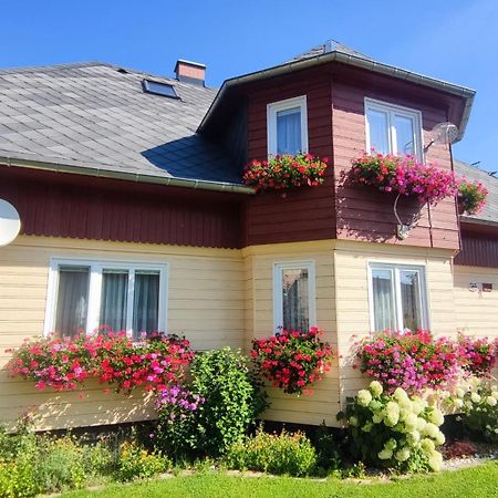 Holiday Home Moldava Екстер'єр фото