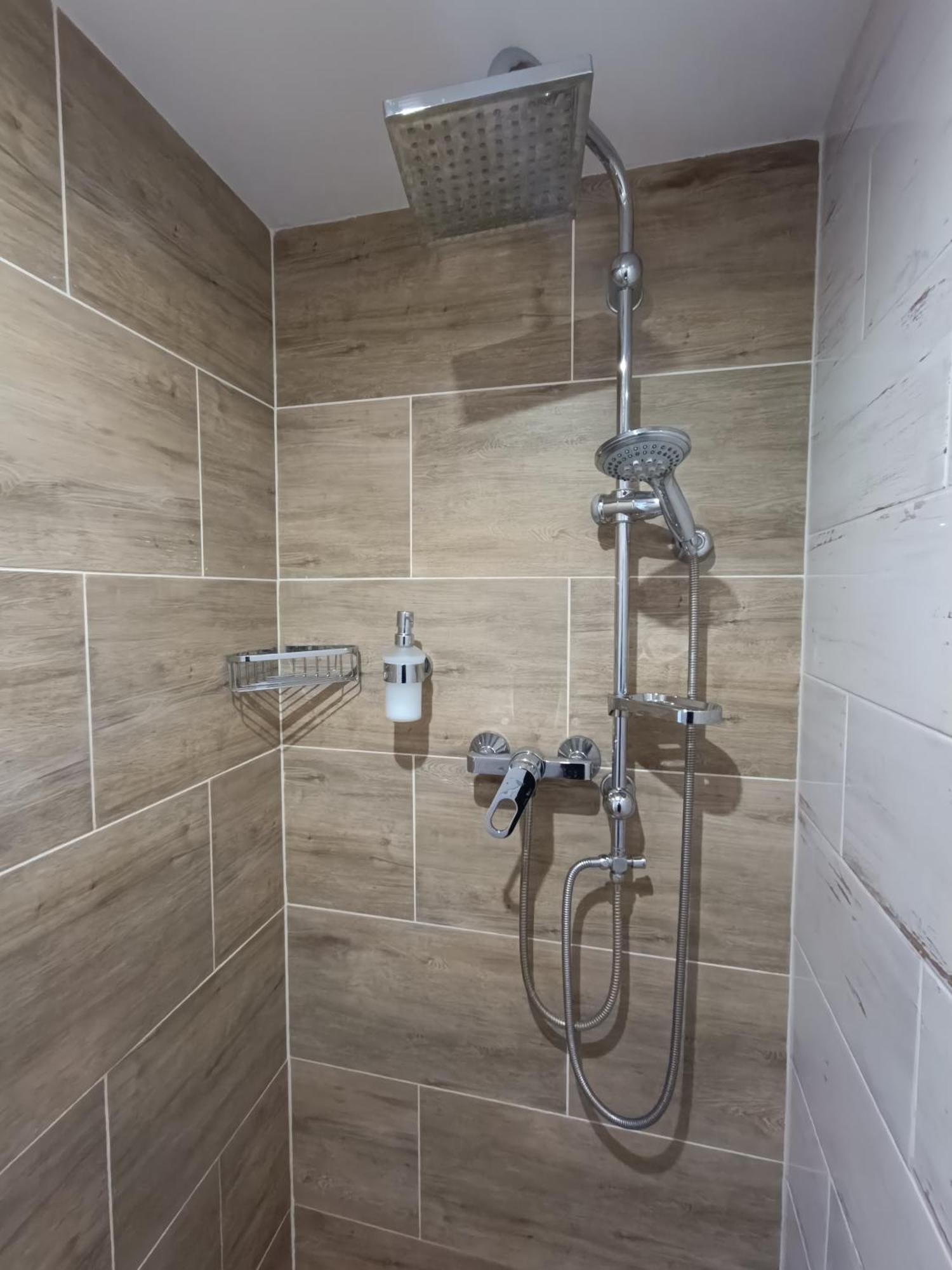 Holiday Home Moldava Екстер'єр фото
